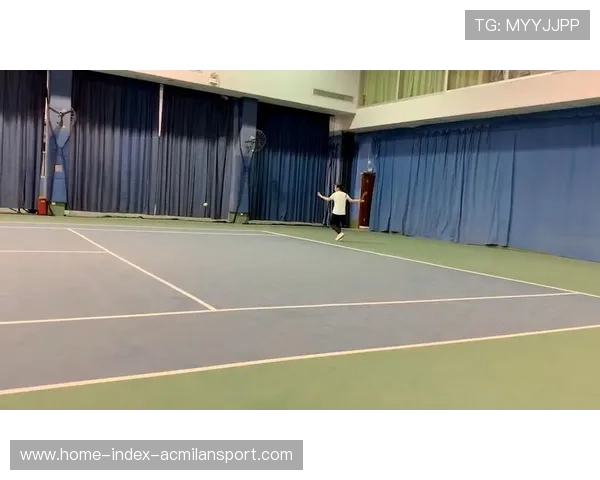 海宁式单手反拍在训练中重现