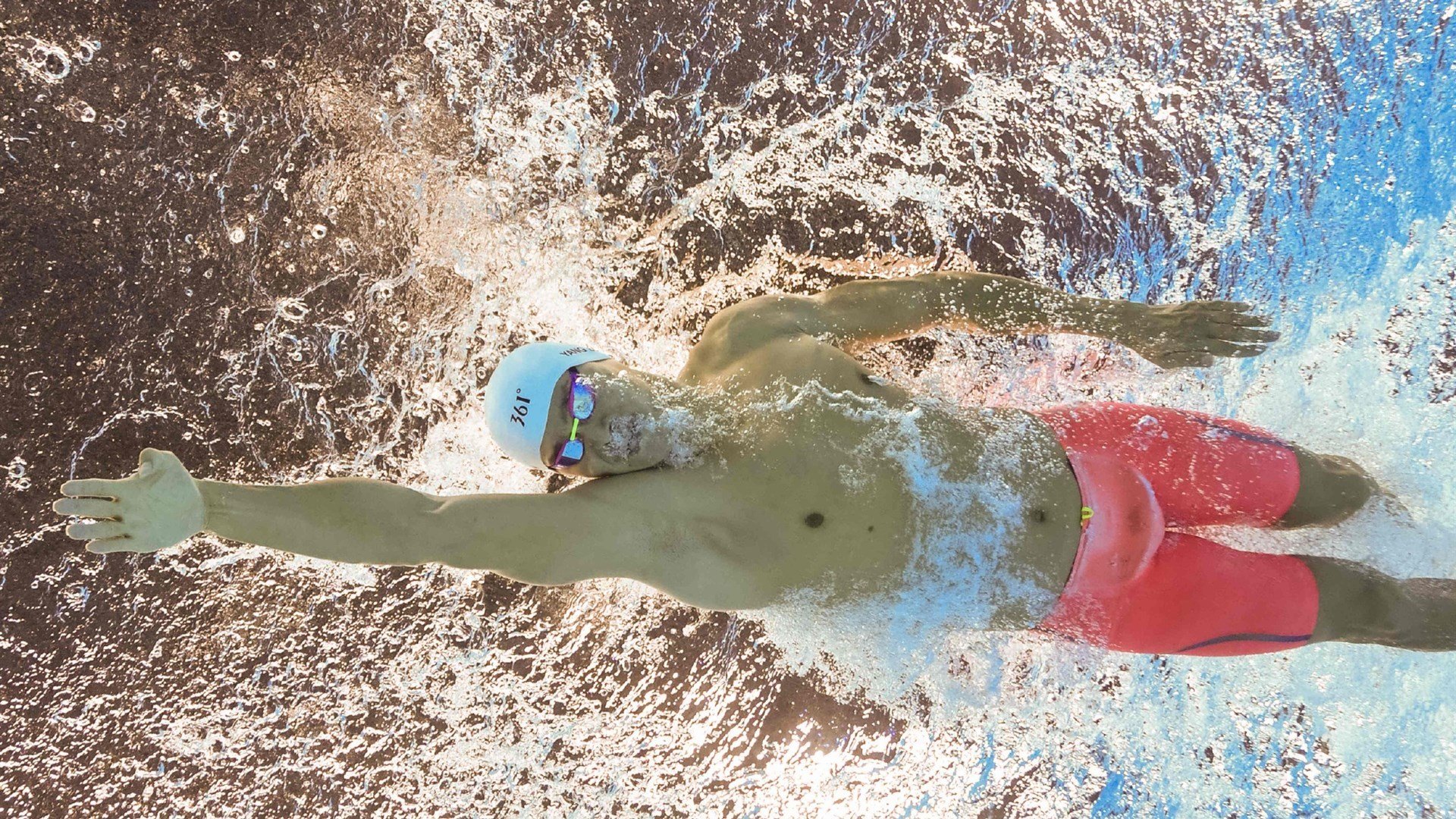 主力门将伤情恢复良好有望提前回归主力阵容，门将进攻